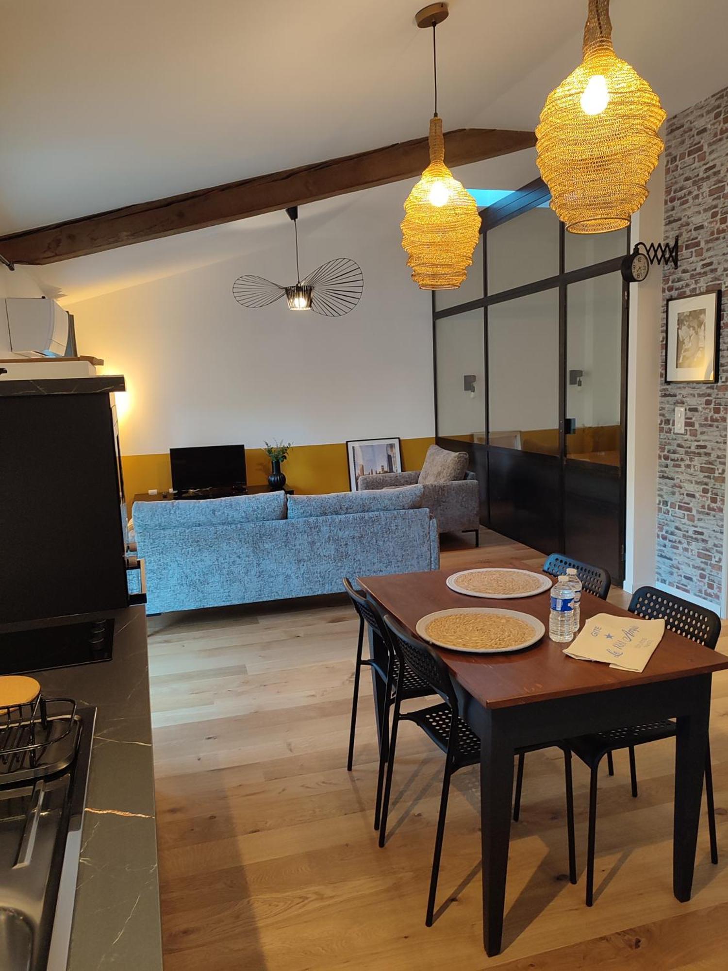 Le Petit 1881 Apartment Ampuis Exterior photo